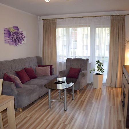 Apartament M-5 - 74M2 Čenstochová Exteriér fotografie